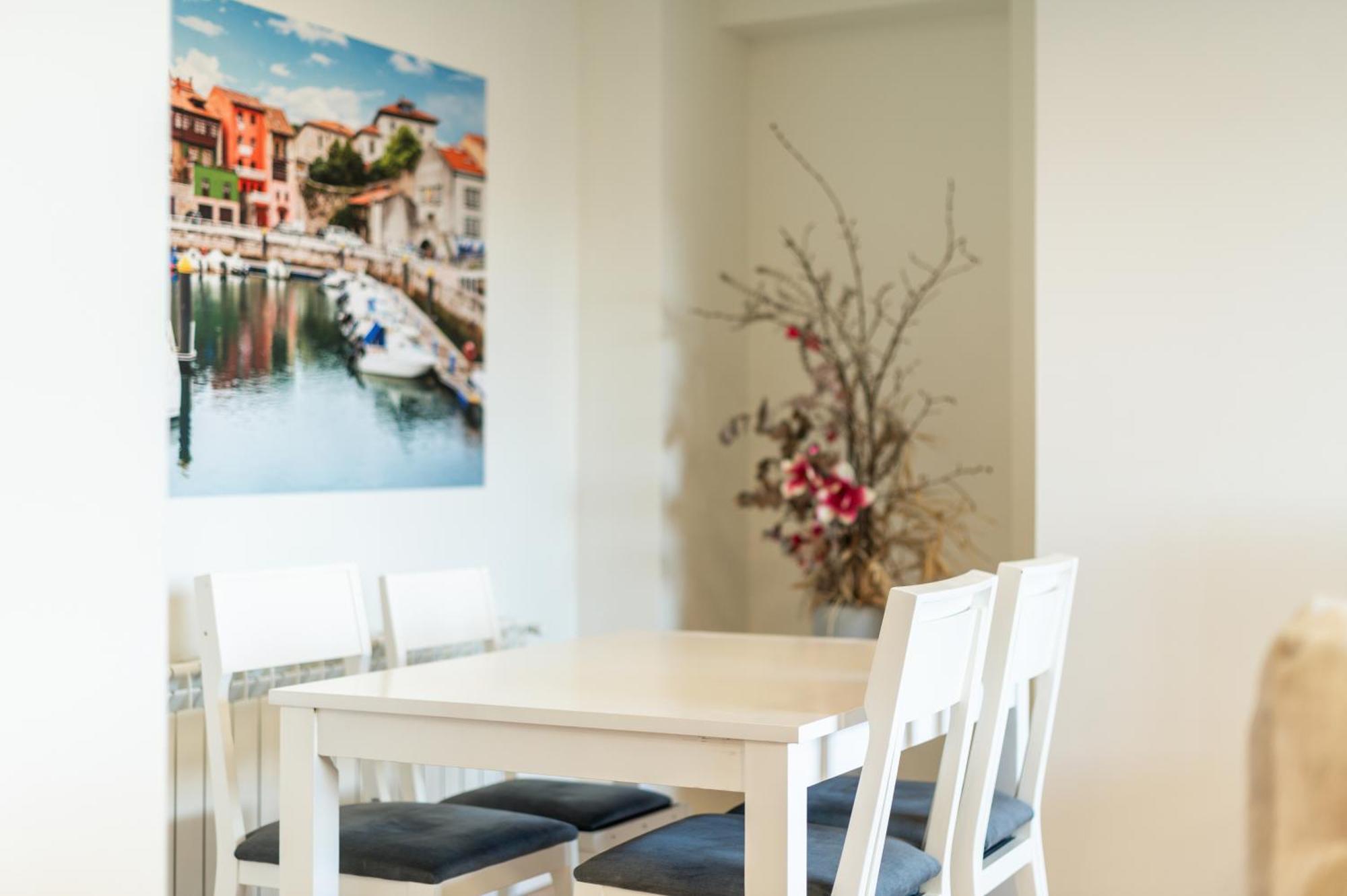 Trisquel, apartamento con piscina en Llanes Exterior foto