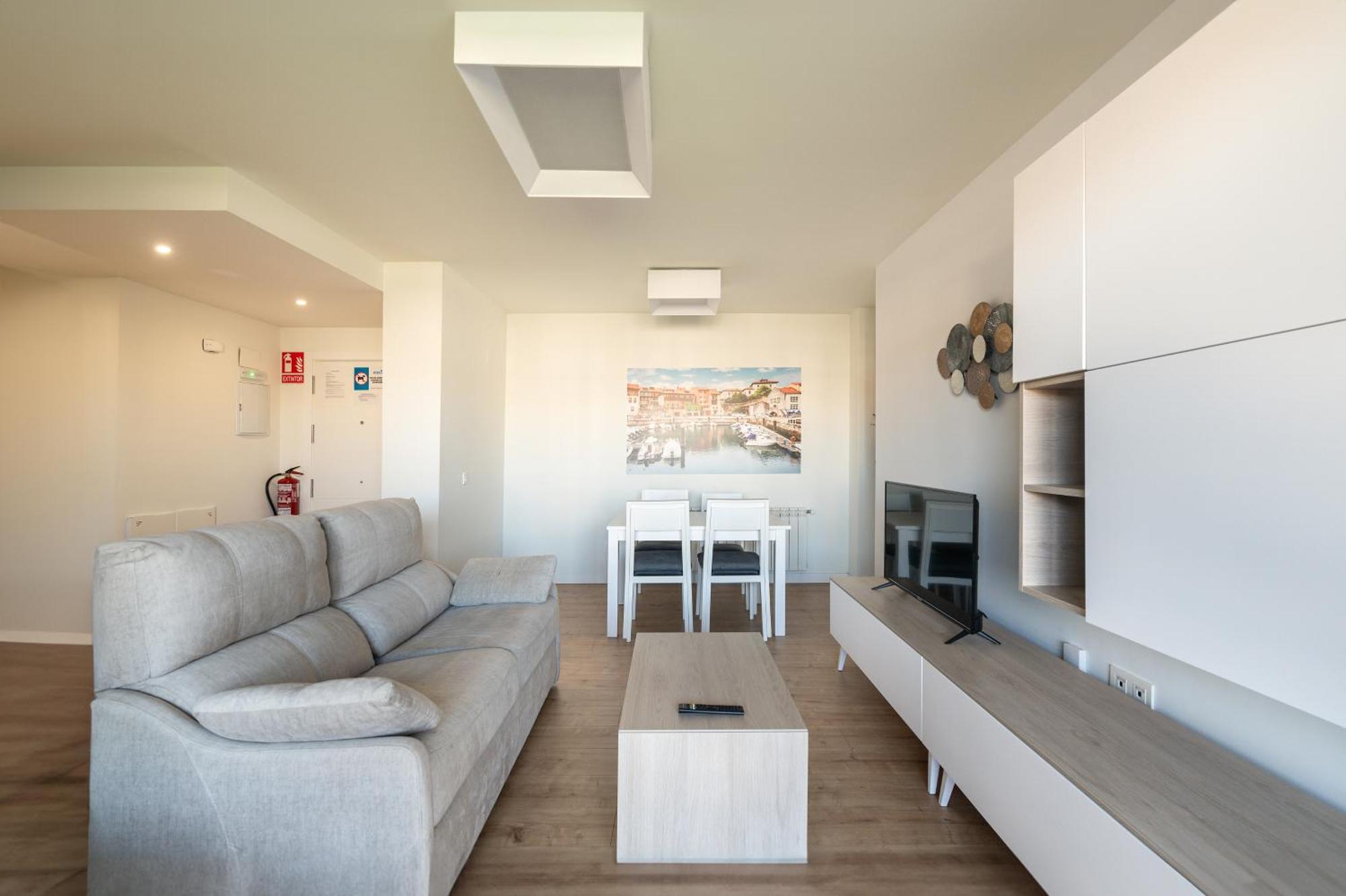 Trisquel, apartamento con piscina en Llanes Exterior foto